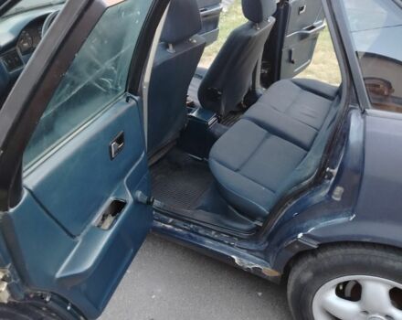 Синій Ауді 80, об'ємом двигуна 1.8 л та пробігом 999 тис. км за 1300 $, фото 3 на Automoto.ua