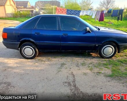 Синий Ауди 80, объемом двигателя 1.8 л и пробегом 430 тыс. км за 1700 $, фото 2 на Automoto.ua