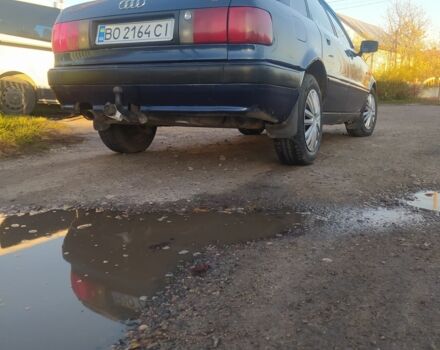 Синий Ауди 80, объемом двигателя 2 л и пробегом 334 тыс. км за 2199 $, фото 1 на Automoto.ua