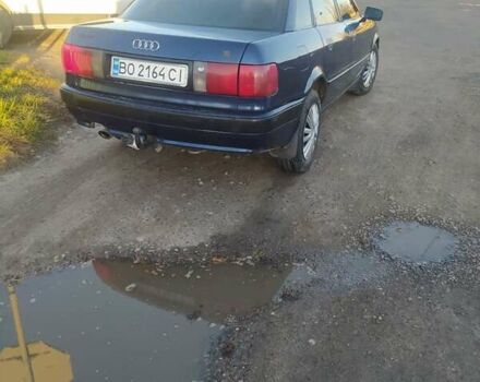 Синий Ауди 80, объемом двигателя 2 л и пробегом 334 тыс. км за 2199 $, фото 4 на Automoto.ua