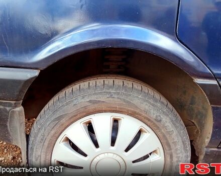 Синий Ауди 80, объемом двигателя 1.8 л и пробегом 340 тыс. км за 1500 $, фото 4 на Automoto.ua