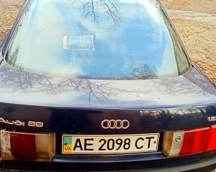 Синий Ауди 80, объемом двигателя 1.8 л и пробегом 340 тыс. км за 1500 $, фото 3 на Automoto.ua