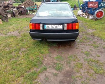 Синий Ауди 80, объемом двигателя 1.8 л и пробегом 350 тыс. км за 1850 $, фото 2 на Automoto.ua