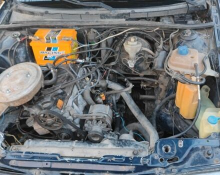 Синий Ауди 80, объемом двигателя 1.8 л и пробегом 29 тыс. км за 2000 $, фото 8 на Automoto.ua