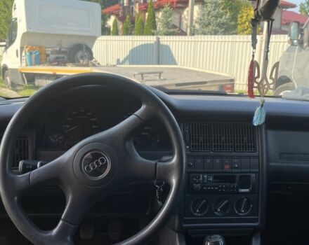 Синий Ауди 80, объемом двигателя 2 л и пробегом 280 тыс. км за 3000 $, фото 5 на Automoto.ua