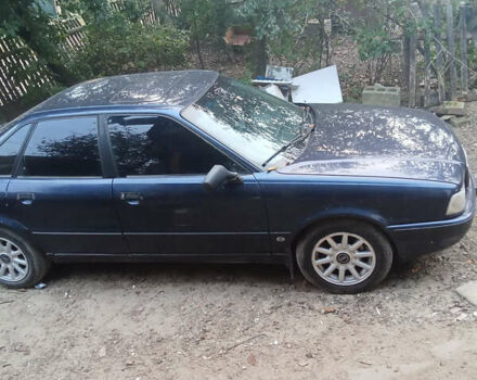 Синий Ауди 80, объемом двигателя 1.99 л и пробегом 297 тыс. км за 2700 $, фото 3 на Automoto.ua