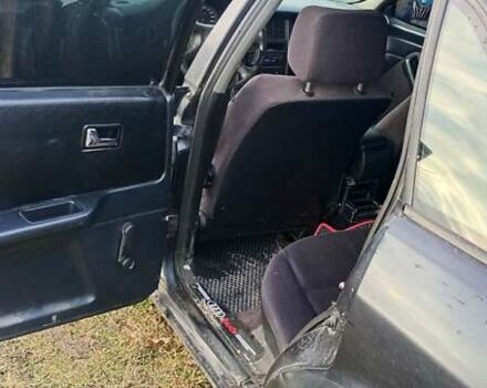 Синий Ауди 80, объемом двигателя 2 л и пробегом 549 тыс. км за 1600 $, фото 5 на Automoto.ua