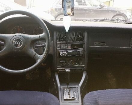 Синий Ауди 80, объемом двигателя 2 л и пробегом 356 тыс. км за 1600 $, фото 2 на Automoto.ua
