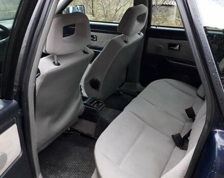 Синий Ауди 80, объемом двигателя 2 л и пробегом 300 тыс. км за 2000 $, фото 9 на Automoto.ua