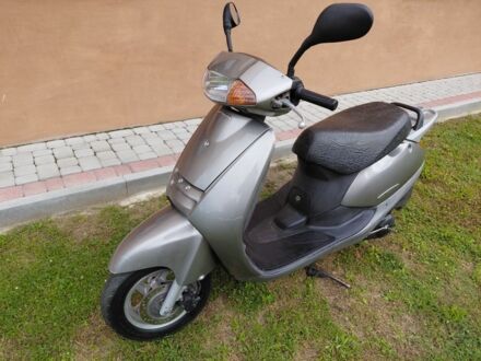 Синій Ауді 80, об'ємом двигуна 1.6 л та пробігом 300 тис. км за 382 $, фото 1 на Automoto.ua