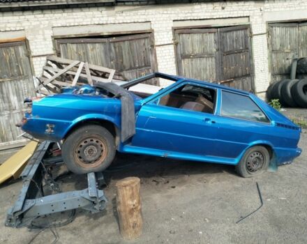 Синий Ауди 80, объемом двигателя 0 л и пробегом 300 тыс. км за 337 $, фото 1 на Automoto.ua