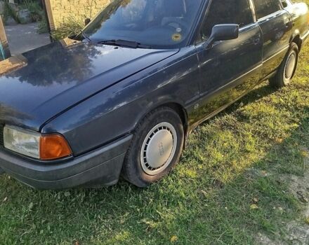 Синий Ауди 80, объемом двигателя 1.8 л и пробегом 266 тыс. км за 1800 $, фото 1 на Automoto.ua