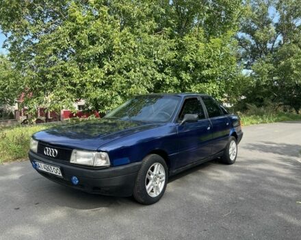 Синий Ауди 80, объемом двигателя 1.8 л и пробегом 250 тыс. км за 952 $, фото 1 на Automoto.ua