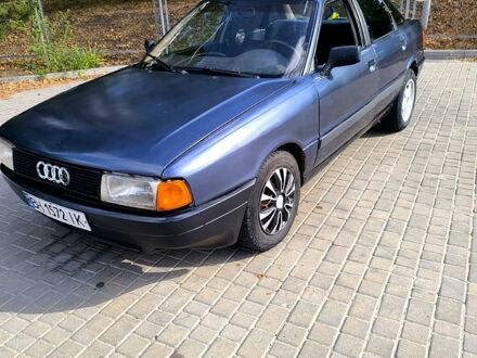 Синий Ауди 80, объемом двигателя 1.8 л и пробегом 250 тыс. км за 1200 $, фото 1 на Automoto.ua