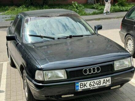 Ауді 80 1987 у Рівному на Automoto.ua Синій Ауді 80, об'ємом двигуна 1.8 л та пробігом 200 тис. км за 2350 $, фото 1 на Automoto.ua
