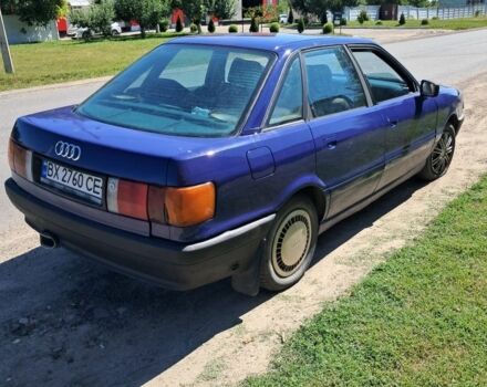 Синий Ауди 80, объемом двигателя 1.8 л и пробегом 111 тыс. км за 902 $, фото 1 на Automoto.ua