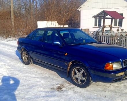 Синий Ауди 80, объемом двигателя 1.6 л и пробегом 220 тыс. км за 1750 $, фото 1 на Automoto.ua