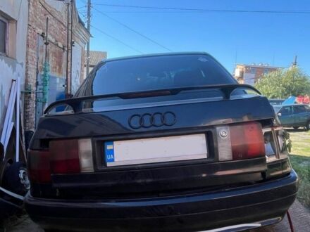 Синій Ауді 80, об'ємом двигуна 1.8 л та пробігом 300 тис. км за 500 $, фото 1 на Automoto.ua