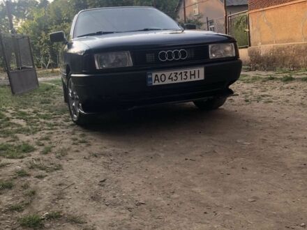 Синий Ауди 80, объемом двигателя 1.8 л и пробегом 370 тыс. км за 2200 $, фото 1 на Automoto.ua