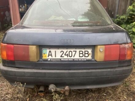 Ауді 80 1989 у Вышгороде на Automoto.ua Синій Ауді 80, об'ємом двигуна 1.8 л та пробігом 300 тис. км за 2000 $, фото 1 на Automoto.ua