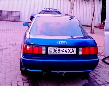 Синий Ауди 80, объемом двигателя 2 л и пробегом 290 тыс. км за 1199 $, фото 1 на Automoto.ua