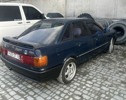 Синий Ауди 80, объемом двигателя 1.8 л и пробегом 400 тыс. км за 1500 $, фото 1 на Automoto.ua