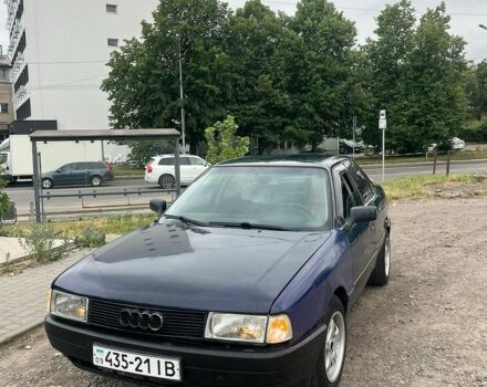 Синий Ауди 80, объемом двигателя 1.8 л и пробегом 230 тыс. км за 900 $, фото 1 на Automoto.ua