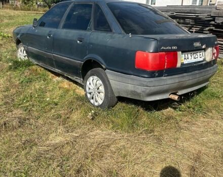 Синий Ауди 80, объемом двигателя 1.8 л и пробегом 250 тыс. км за 516 $, фото 1 на Automoto.ua