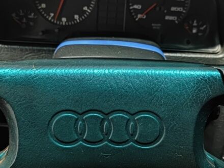 Синий Ауди 80, объемом двигателя 1.8 л и пробегом 29 тыс. км за 2000 $, фото 1 на Automoto.ua