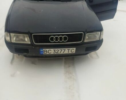 Синий Ауди 80, объемом двигателя 1.8 л и пробегом 200 тыс. км за 1600 $, фото 1 на Automoto.ua