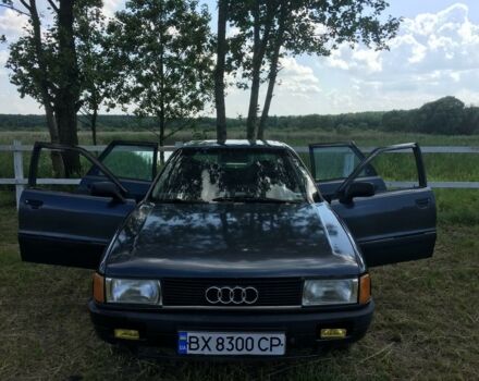 Синий Ауди 80, объемом двигателя 1.8 л и пробегом 372 тыс. км за 2950 $, фото 1 на Automoto.ua