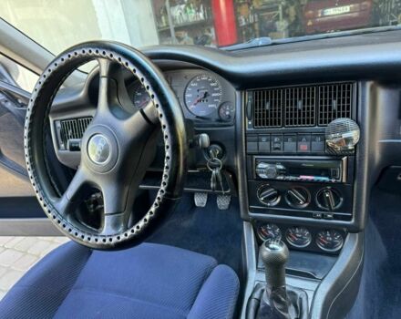 Синий Ауди 80, объемом двигателя 2.3 л и пробегом 309 тыс. км за 2700 $, фото 1 на Automoto.ua