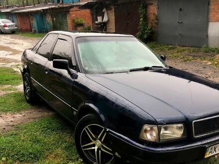 Ауді 80 1994 у Чугуеве на Automoto.ua Синій Ауді 80, об'ємом двигуна 20 л та пробігом 317 тис. км за 2400 $, фото 1 на Automoto.ua