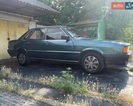 Зеленый Ауди 80, объемом двигателя 1.6 л и пробегом 10 тыс. км за 1300 $, фото 3 на Automoto.ua