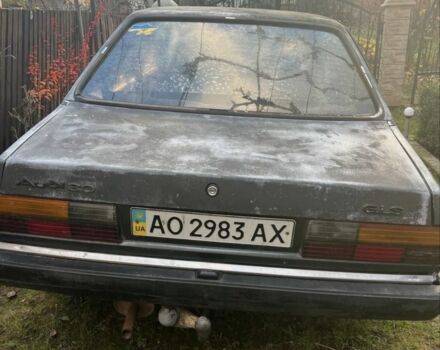 Зелений Ауді 80, об'ємом двигуна 1.6 л та пробігом 360 тис. км за 300 $, фото 1 на Automoto.ua