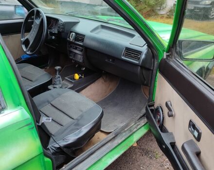 Зеленый Ауди 80, объемом двигателя 1.6 л и пробегом 500 тыс. км за 600 $, фото 6 на Automoto.ua