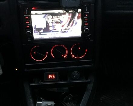 Зеленый Ауди 80, объемом двигателя 1.8 л и пробегом 320 тыс. км за 1600 $, фото 5 на Automoto.ua