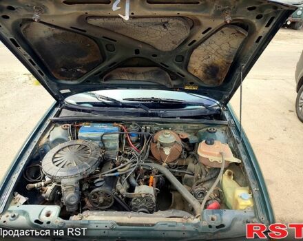 Зелений Ауді 80, об'ємом двигуна 1.8 л та пробігом 300 тис. км за 1750 $, фото 1 на Automoto.ua