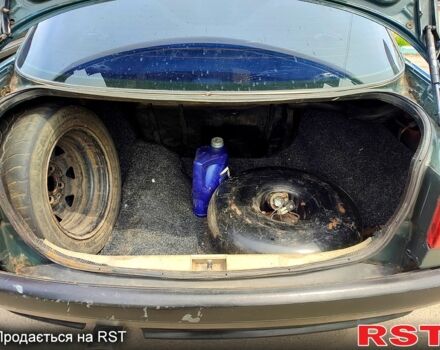 Зелений Ауді 80, об'ємом двигуна 1.8 л та пробігом 300 тис. км за 1750 $, фото 3 на Automoto.ua