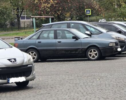 Зеленый Ауди 80, объемом двигателя 2 л и пробегом 300 тыс. км за 2200 $, фото 1 на Automoto.ua