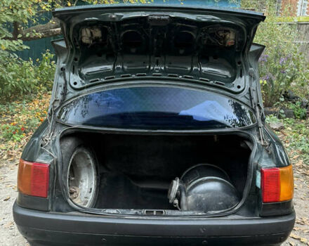 Зелений Ауді 80, об'ємом двигуна 2 л та пробігом 404 тис. км за 3100 $, фото 53 на Automoto.ua