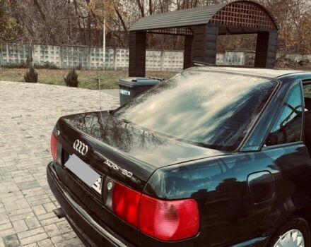 Зеленый Ауди 80, объемом двигателя 2 л и пробегом 367 тыс. км за 2300 $, фото 3 на Automoto.ua