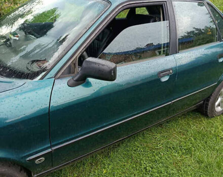 Зеленый Ауди 80, объемом двигателя 1.99 л и пробегом 300 тыс. км за 3750 $, фото 3 на Automoto.ua