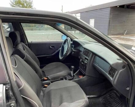 Зеленый Ауди 80, объемом двигателя 2 л и пробегом 367 тыс. км за 2300 $, фото 6 на Automoto.ua