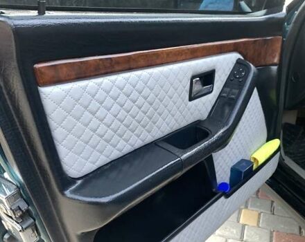 Зеленый Ауди 80, объемом двигателя 2.6 л и пробегом 359 тыс. км за 4500 $, фото 6 на Automoto.ua