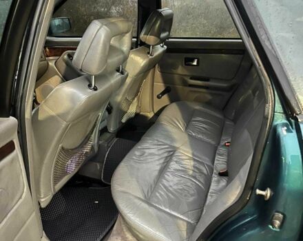 Зеленый Ауди 80, объемом двигателя 2 л и пробегом 300 тыс. км за 3500 $, фото 5 на Automoto.ua