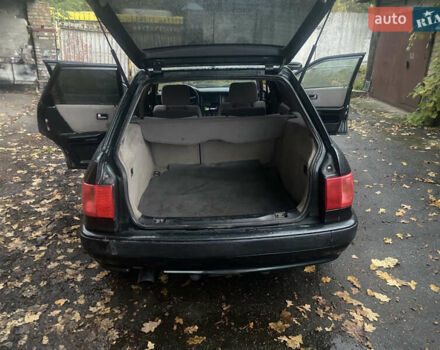 Зеленый Ауди 80, объемом двигателя 2.31 л и пробегом 407 тыс. км за 3200 $, фото 21 на Automoto.ua