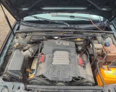 Зеленый Ауди 80, объемом двигателя 2.8 л и пробегом 327 тыс. км за 3200 $, фото 6 на Automoto.ua