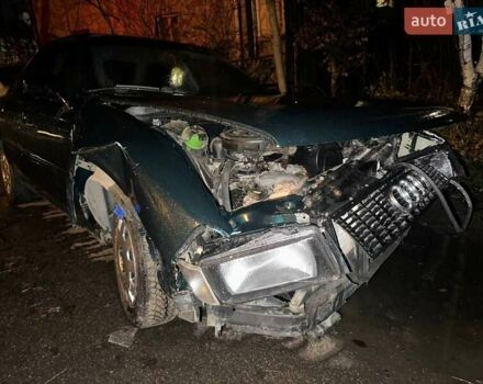 Зеленый Ауди 80, объемом двигателя 1.98 л и пробегом 273 тыс. км за 500 $, фото 1 на Automoto.ua