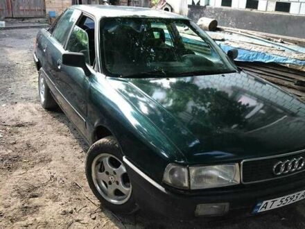 Зеленый Ауди 80, объемом двигателя 1.8 л и пробегом 300 тыс. км за 800 $, фото 1 на Automoto.ua